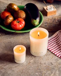 French Pear 400g Candle view 2