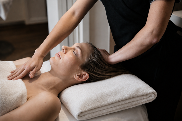 Scalp Treatment Spa Retreat